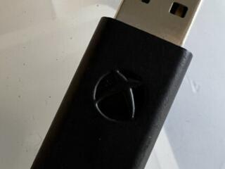 Продам беспроводной адаптер Xbox Wireless Adapter for Windows