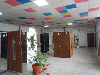 Продается торговое помещение 240 м. 2., г. Рыбница, Цена 35000$