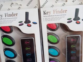 Продаю пульт от тел. Samsung= 30 рублей. Набор поиск ключей= 340 руб.