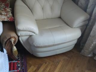 Продам 2 кресла