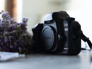Продам Canon EOS 5D Mark II