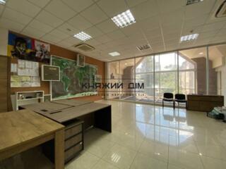 Оренда гарного приміщення в БЦ по вул. Олекси Тихого 42А. Бізнес ...