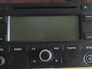 Авто. Магнитола. - ОТ - W. Tourana.