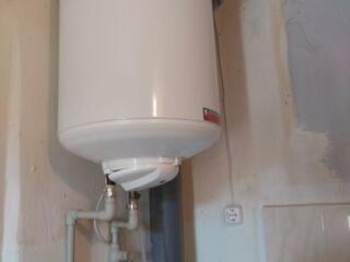 Продам 1 к/кв. 1/9 кир. р-он Лески-Бутомы, 29/16/6;можно под коммерцию