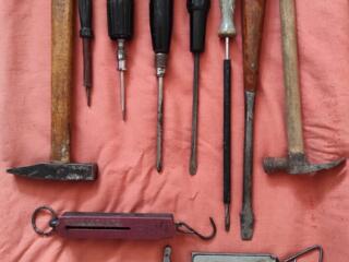 Продам ручной инструмент, весы бытовые.