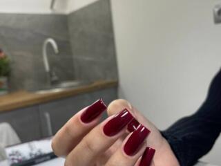 Маникюр, покрытие гелем