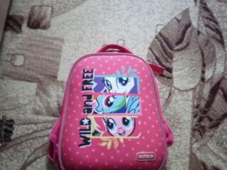 Продам рюкзак для школы