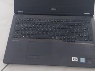 Продам ноутбуки. На запчасти.