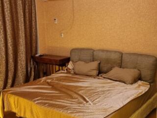 Продам квартиру 43 кв. м., 2/2, ул. Гимназическая/Пантелеймоновская.