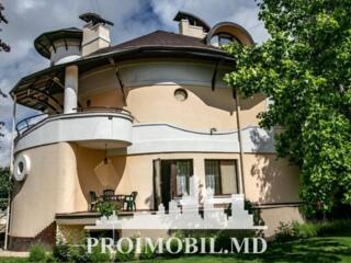 Vă propunem spre vânzare această casă cu2nivele,sect. Telecentru, ...