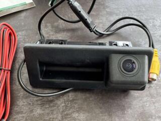 Автомобильная камера заднего вида