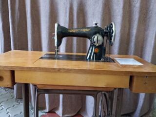 Швейная машина с бесплатной доставкой по Тирасполю и Бендерам, оверлок