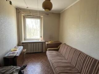 32787 Продаётся просторная 3-комнатная квартира, ...