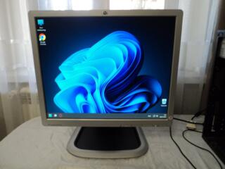 Продам монитор