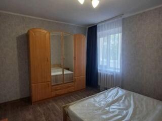 Продам пр Добровольского, 2-комн квартиру