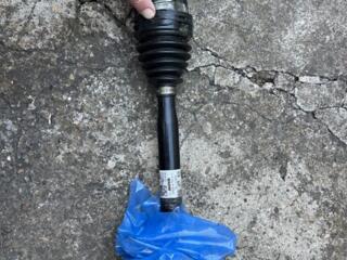 Привод полуось передняя левая BMW X5 G05 19-24 AWD 31608486204