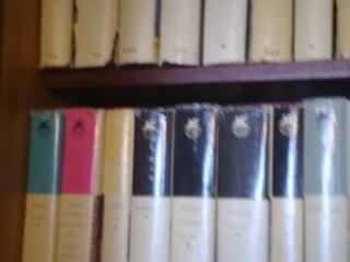 Продам книги.