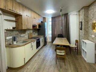 Квартира в парке. Новый дом. 2/16. 40/10/17. Евроремонт. Госпрограммы.