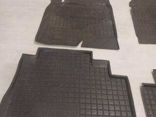 Продам оригинальные коврики CHEVROLET CAPTIVA