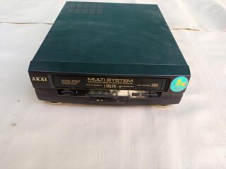 Видеомагнитофоны продам