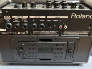Roland Ac-33