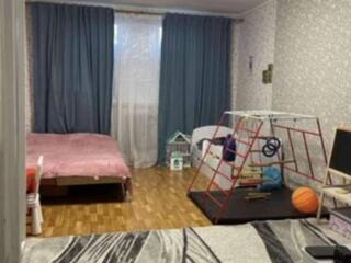 В продаже однокомнатная квартира на Слободке. Общая площадь 36 кв.м. .