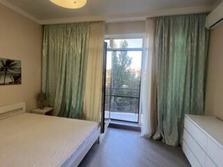 Аренда 2к квартиры на Французском бульваре, Жемчужина 9