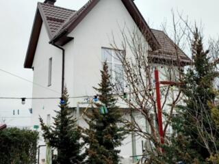 Продажа 2х этажного дома. Варваровка! Первая линия от реки!