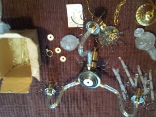 Продается люстра б/у в хорошем состоянии