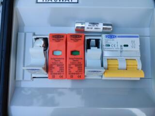 Щиток защиты, молниезащиты гибр., солнечного инвертора СЭС.