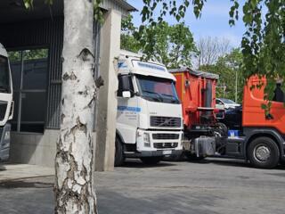 Компания в поисках водителей с кат. СЕ на зерновоз.