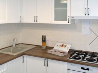 Куплю кухню б/у (можно угловую)