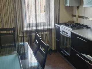 3к. квартира в р-не кинотеатра космос