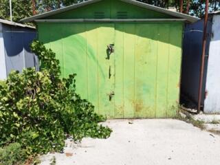 Гараж железный