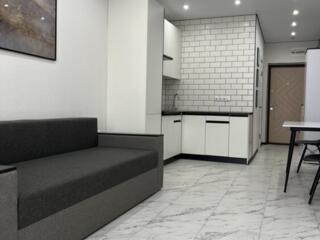 Квартира на Таирова с ремонтом и мебелью в "Акварели - 2"!