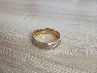 Продам Кольцо