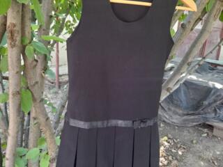 Сарафан темно синий 134 рост и брюки