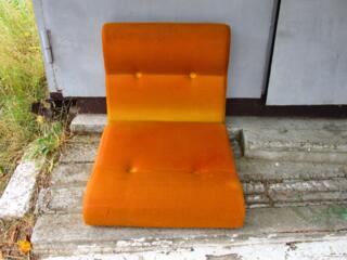 Продаются подушки для софы.