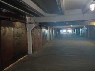 довгострокова оренда бокс в гаражному комплексі Київ, Дніпровський, 45