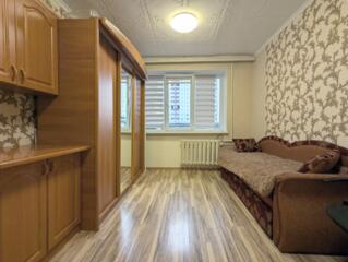 Продажа комнаты с ремонтом на ул. Героев Крут, Черемушки.