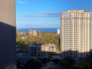 Продам 3-комнатную квартиру  на Генуэзской, "26 Жемчужина"