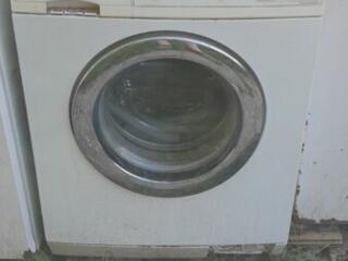 Продам на запчасти.