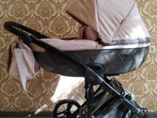 Коляска junama diamond 2-в-1 2300 руб