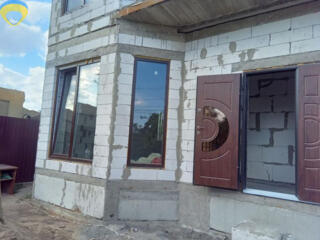 Продам новый отдельно стоящий дом в районе Малиновского рынка.