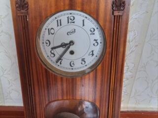 Продам часы