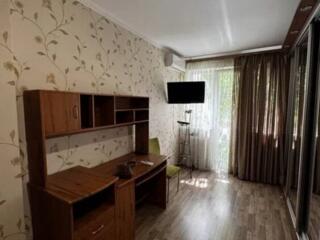 Продается 1-комнатная квартира с ремонтом на Таирово в лучшей локации 