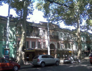 Продам 3-комнатную квартиру - отцы и дети, центр, улица Пушкинская