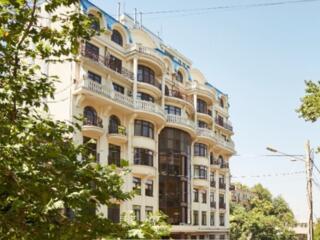 Продам квартиру в клубном доме на Военном Спуске