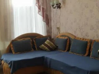 Продам  2х комнатная квартира по ул.Б.Хмельницкого.