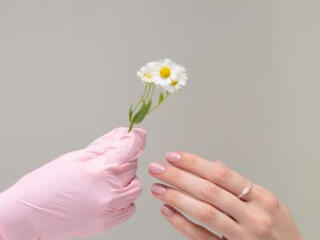 Шугаринг только для женщин и подростков!